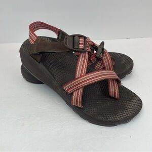 Chaco woman's size 9 Z1 Yampa toe loop  sandal hiking camping outdoors Gorpcore